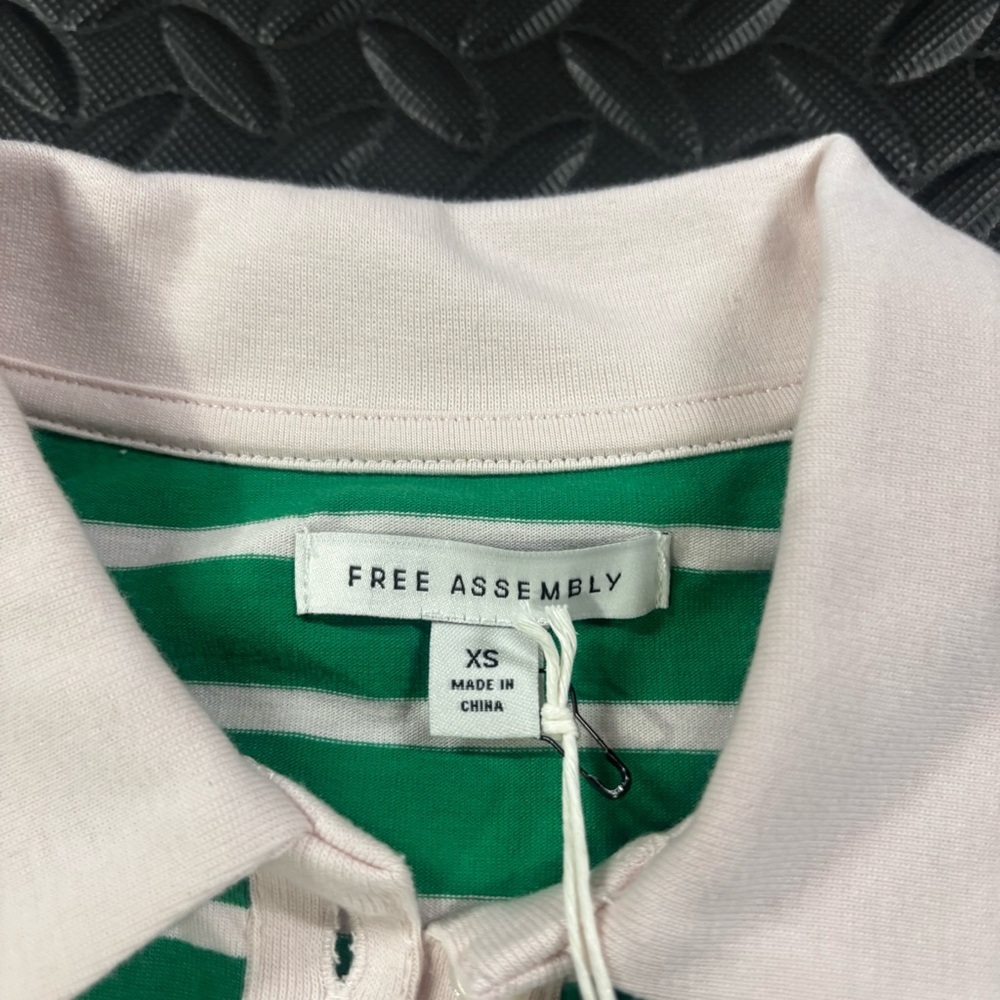 NWT Free Assembly Green White Striped Polo Shirt XS - Picture 8 of 11